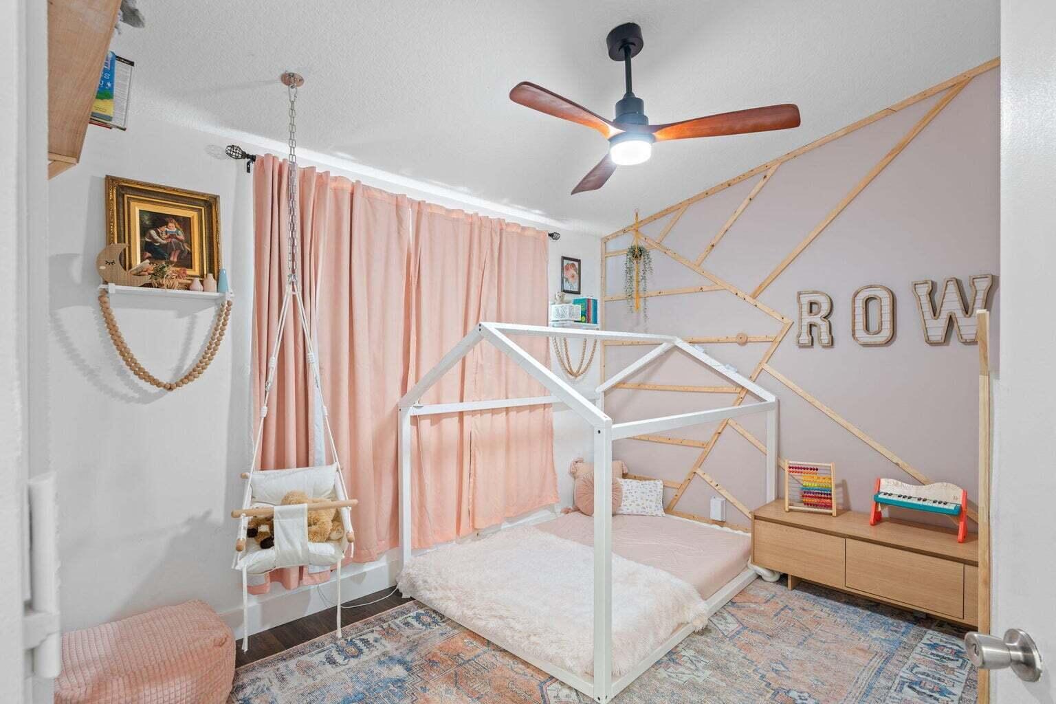 HUNTINGTON WOODS - Residential