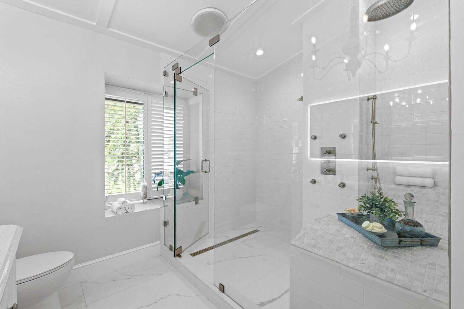 HUNTINGTON WOODS - Residential