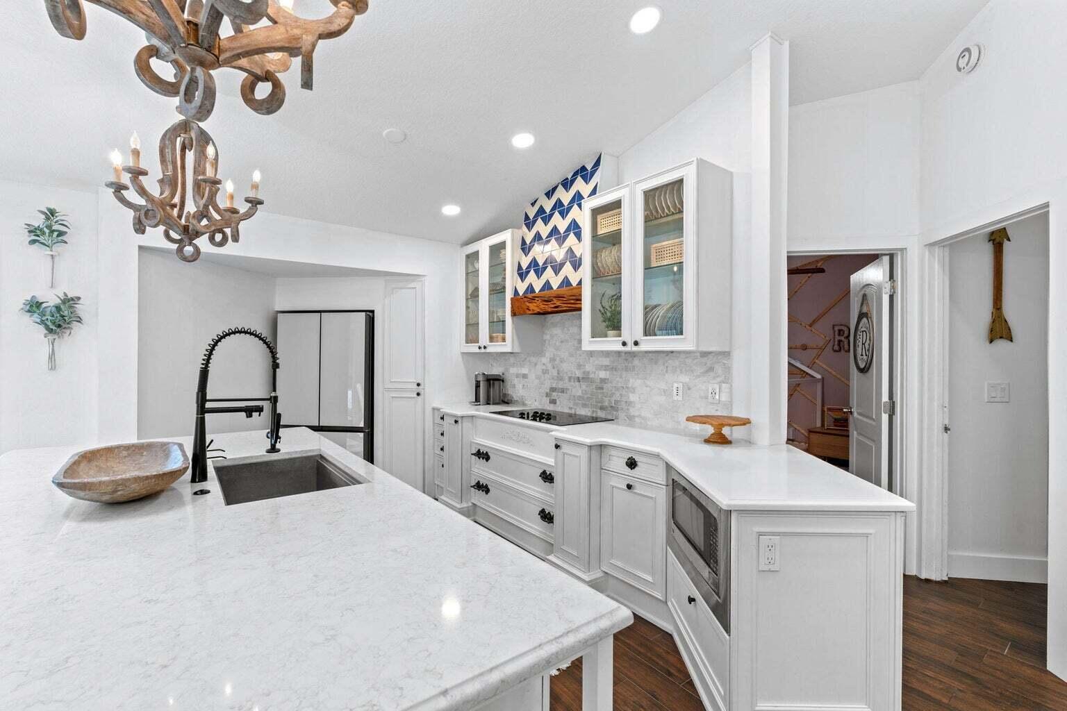 HUNTINGTON WOODS - Residential