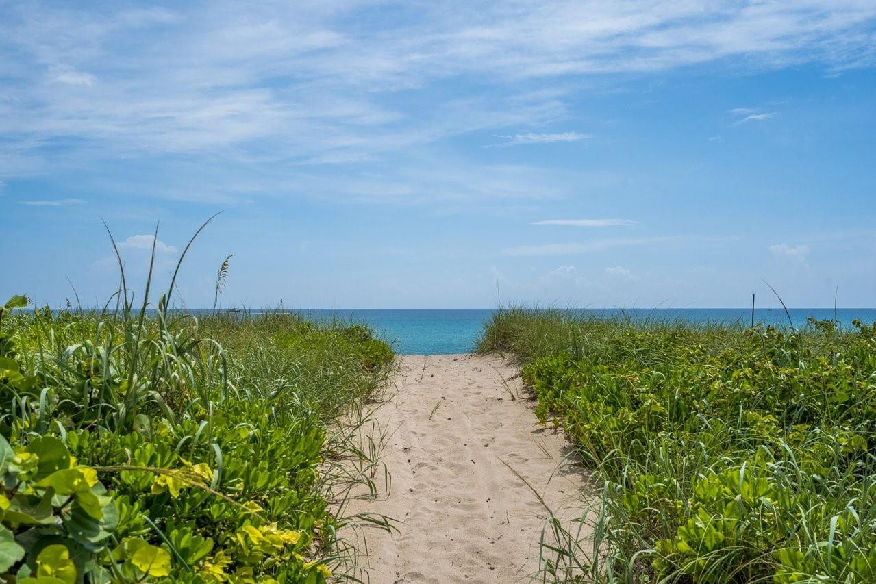 TEN TWENTY LANGER - Residential