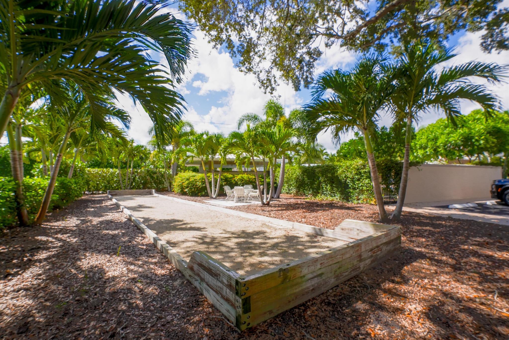 TURTLE CREEK APARTMENT BU - Residential