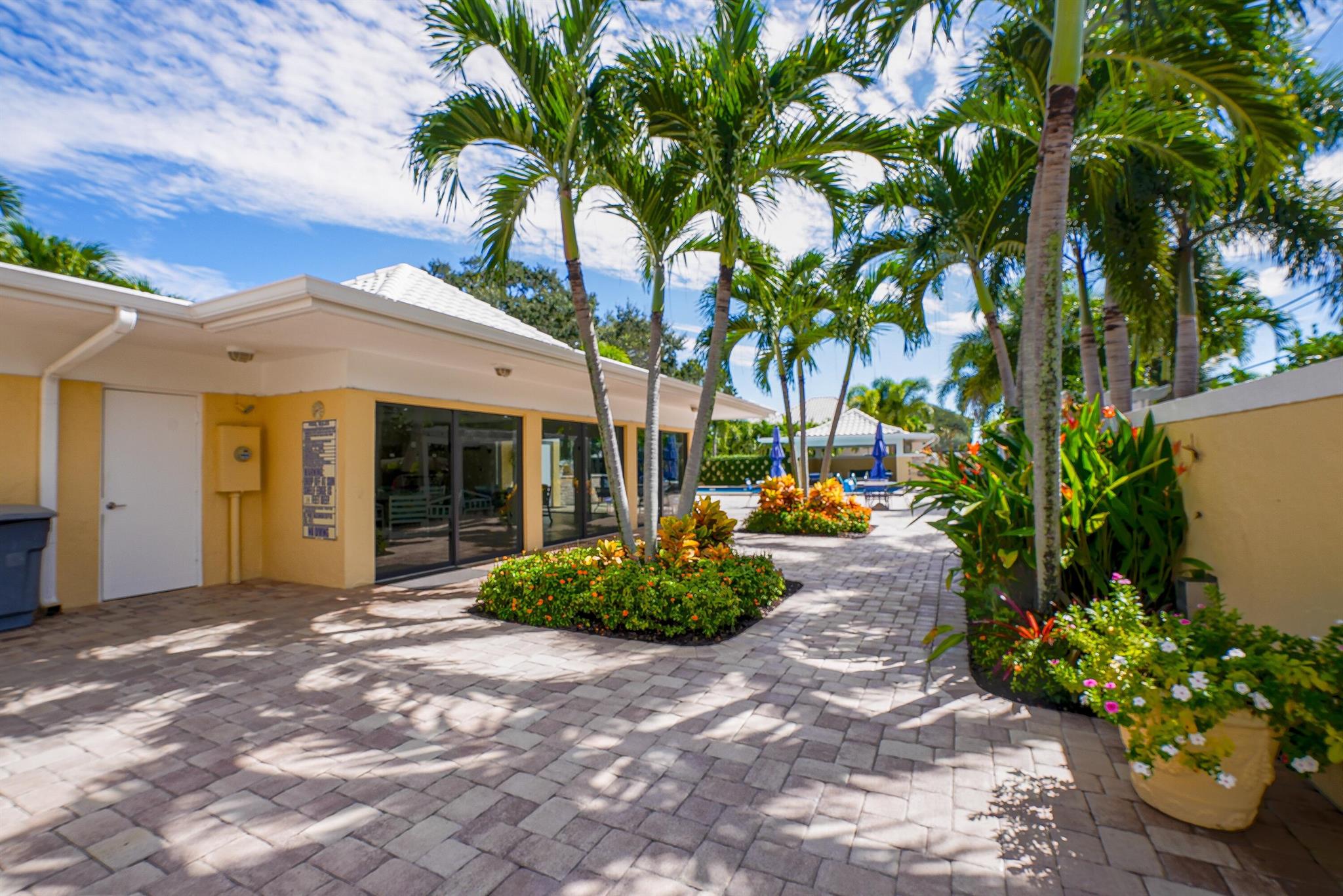 TURTLE CREEK APARTMENT BU - Residential