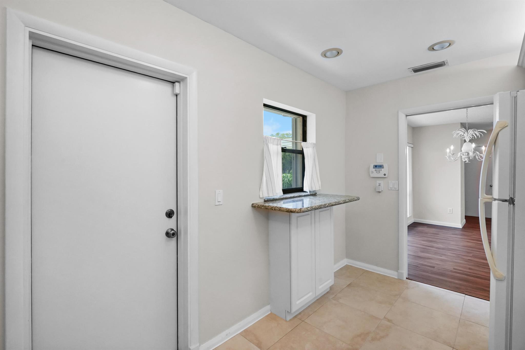 TURTLE CREEK APARTMENT BU - Residential