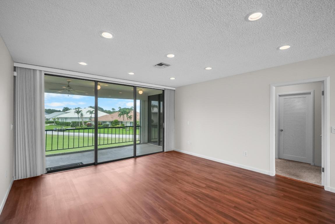 TURTLE CREEK APARTMENT BUILDINGS CONDO - Residential