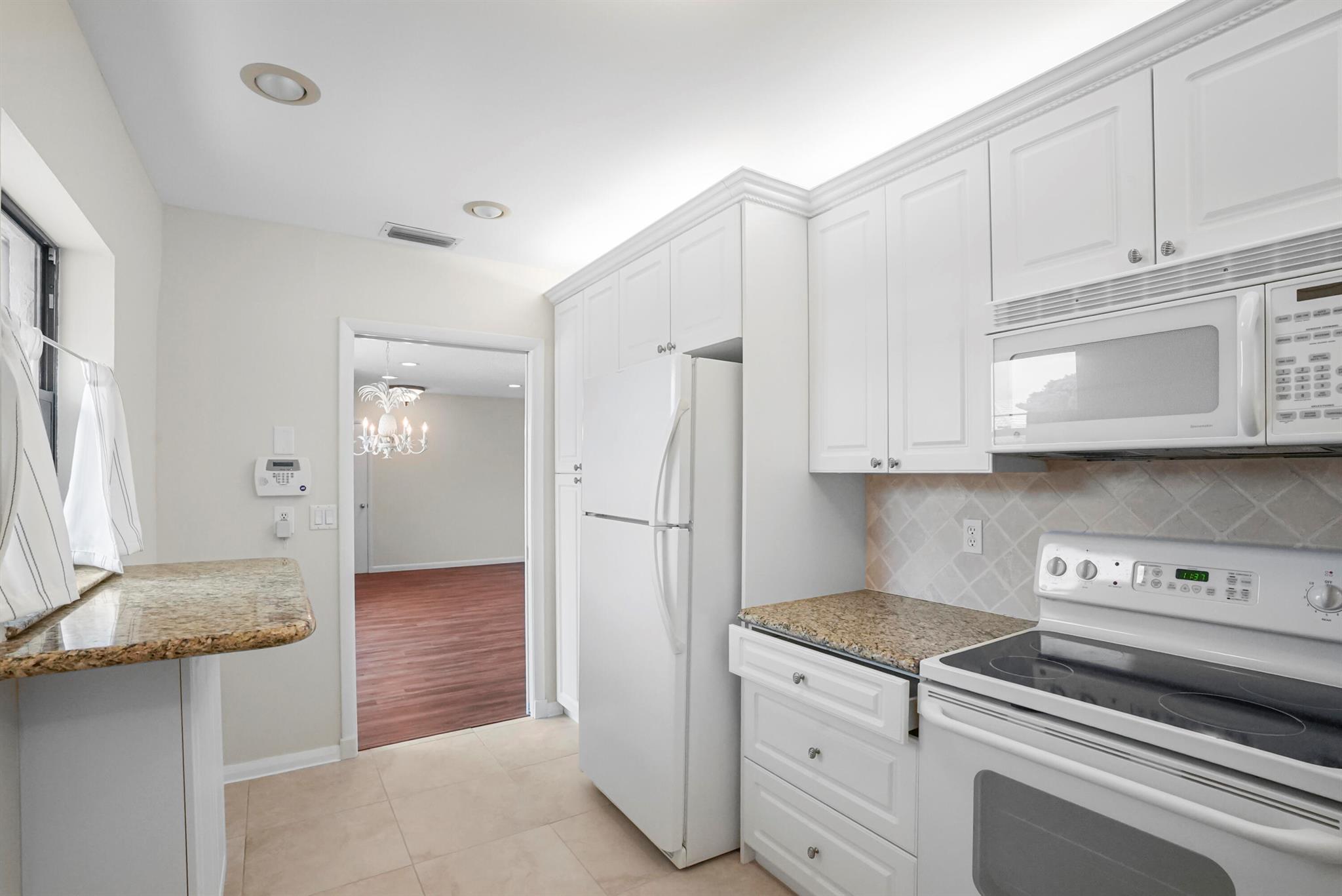 TURTLE CREEK APARTMENT BU - Residential