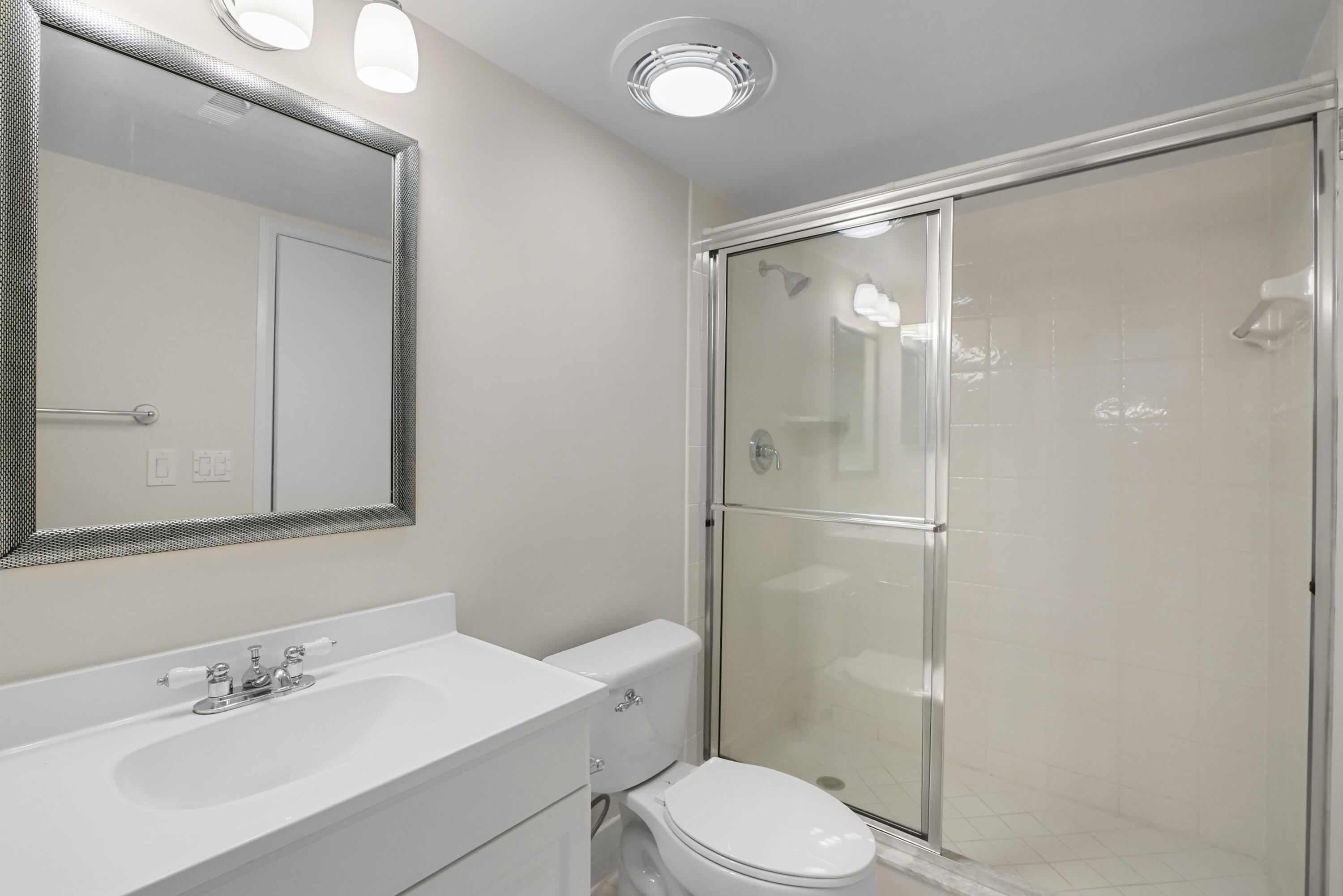 TURTLE CREEK APARTMENT BU - Residential