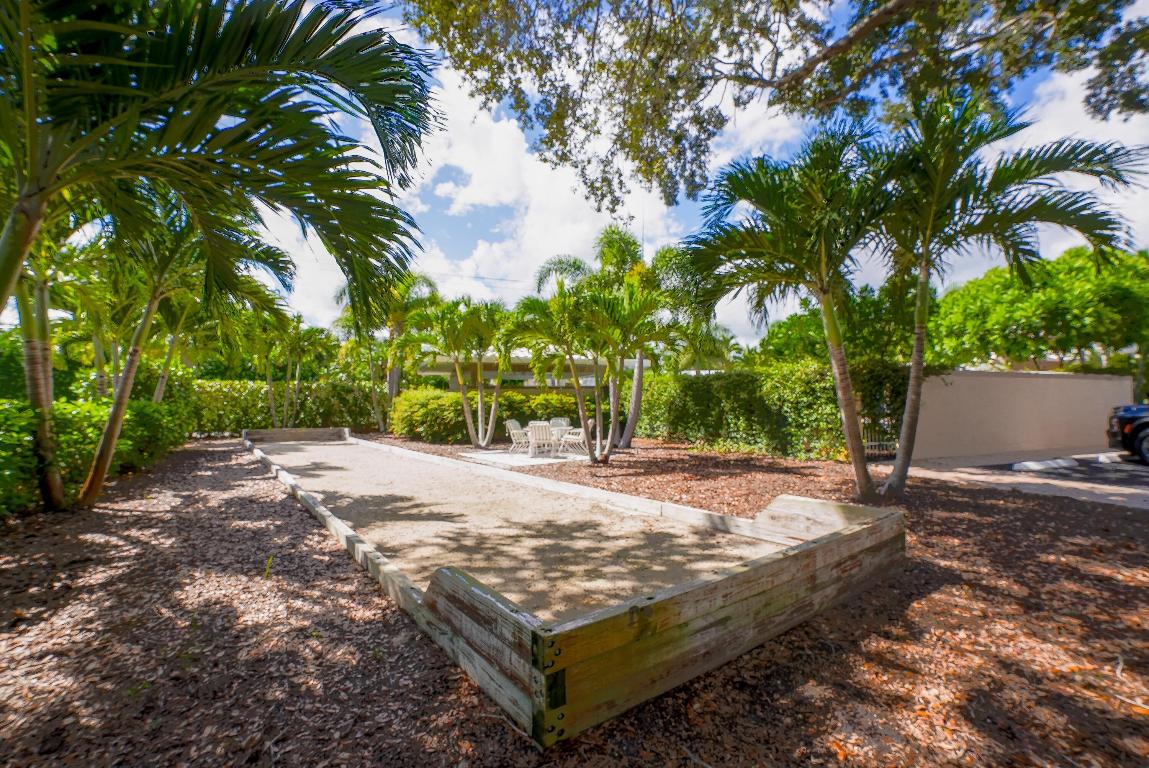 TURTLE CREEK APARTMENT BUILDINGS CONDO - Residential