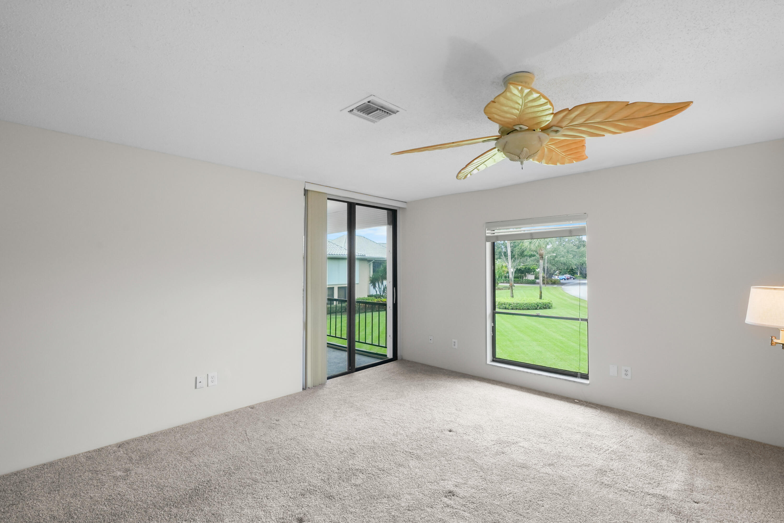 TURTLE CREEK APARTMENT BU - Residential