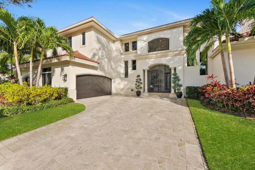 Photo of 7955 Mandarin Drive, Boca Raton, FL 33433 (MLS # R11151907)