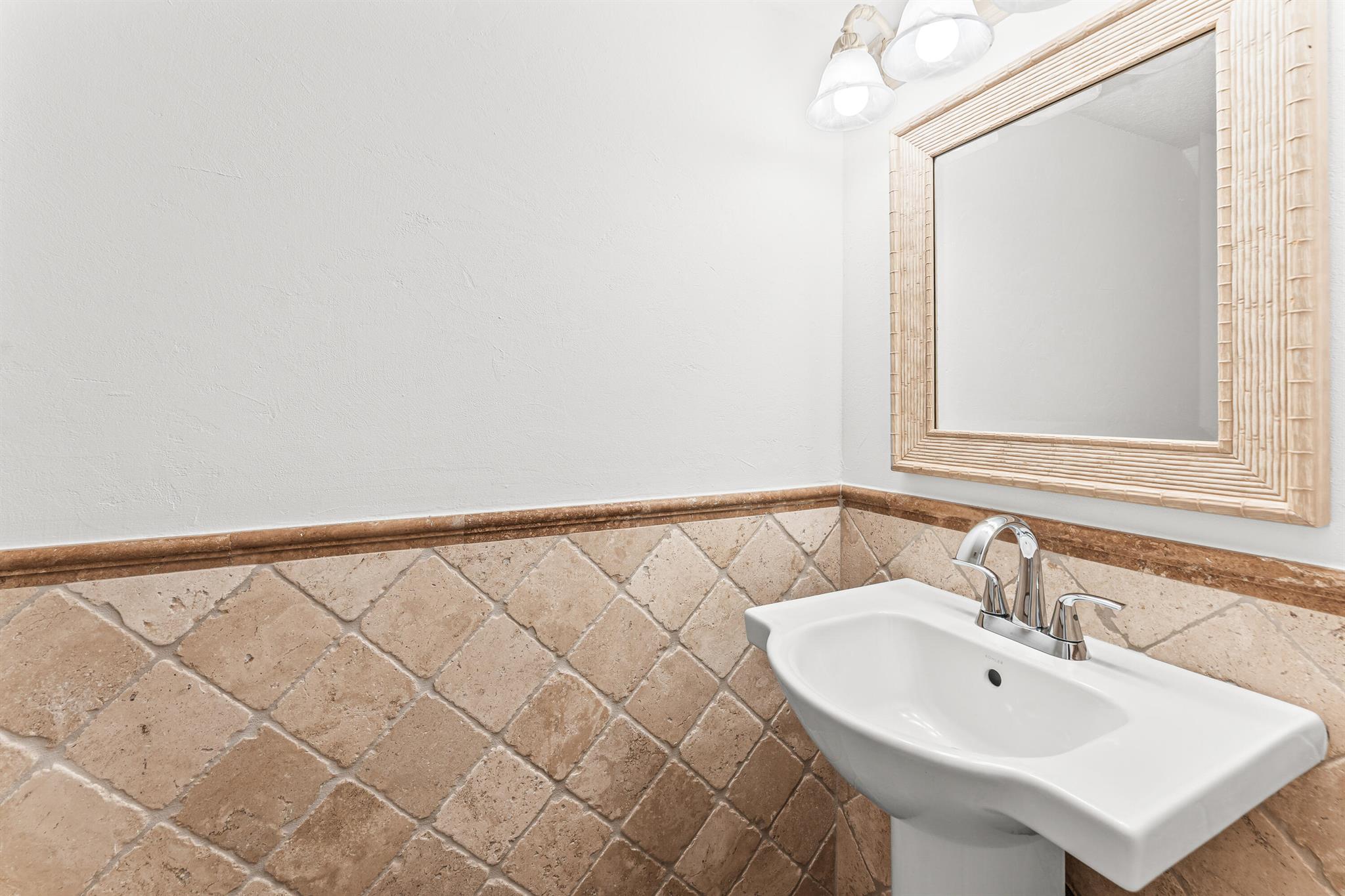 Rainwood East/Town Oaks - Residential