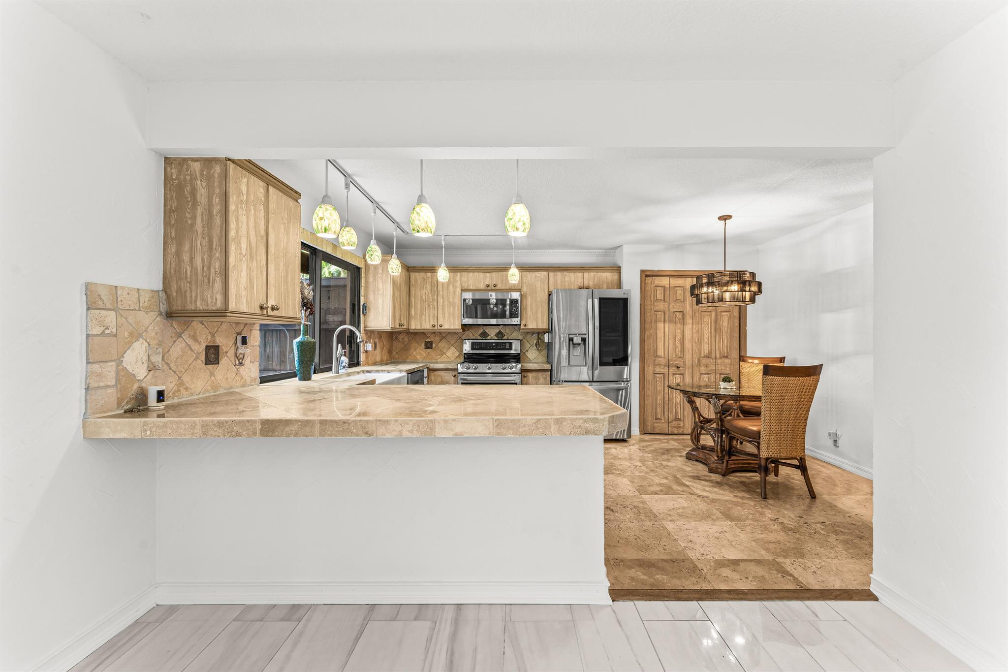 Rainwood East/Town Oaks - Residential