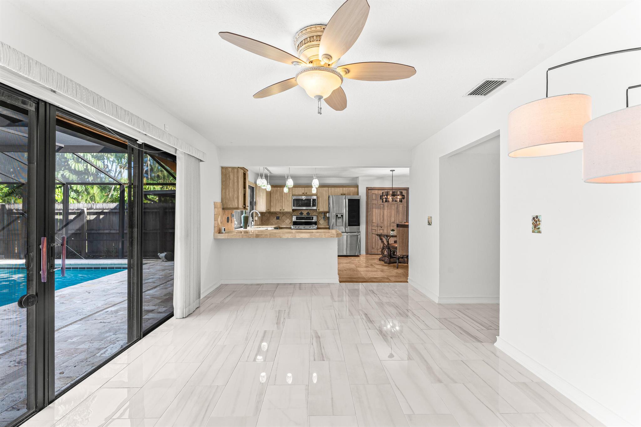 Rainwood East/Town Oaks - Residential