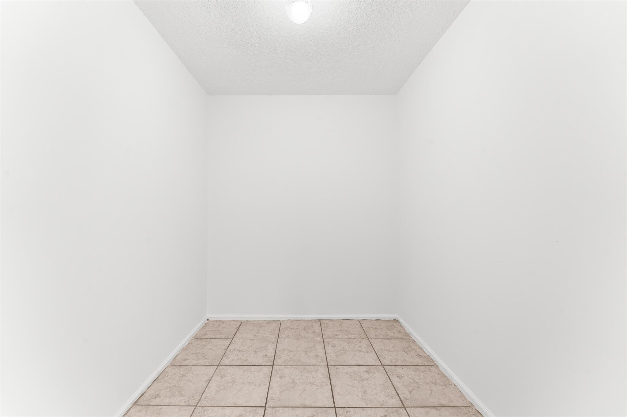 Rainwood East/Town Oaks - Residential