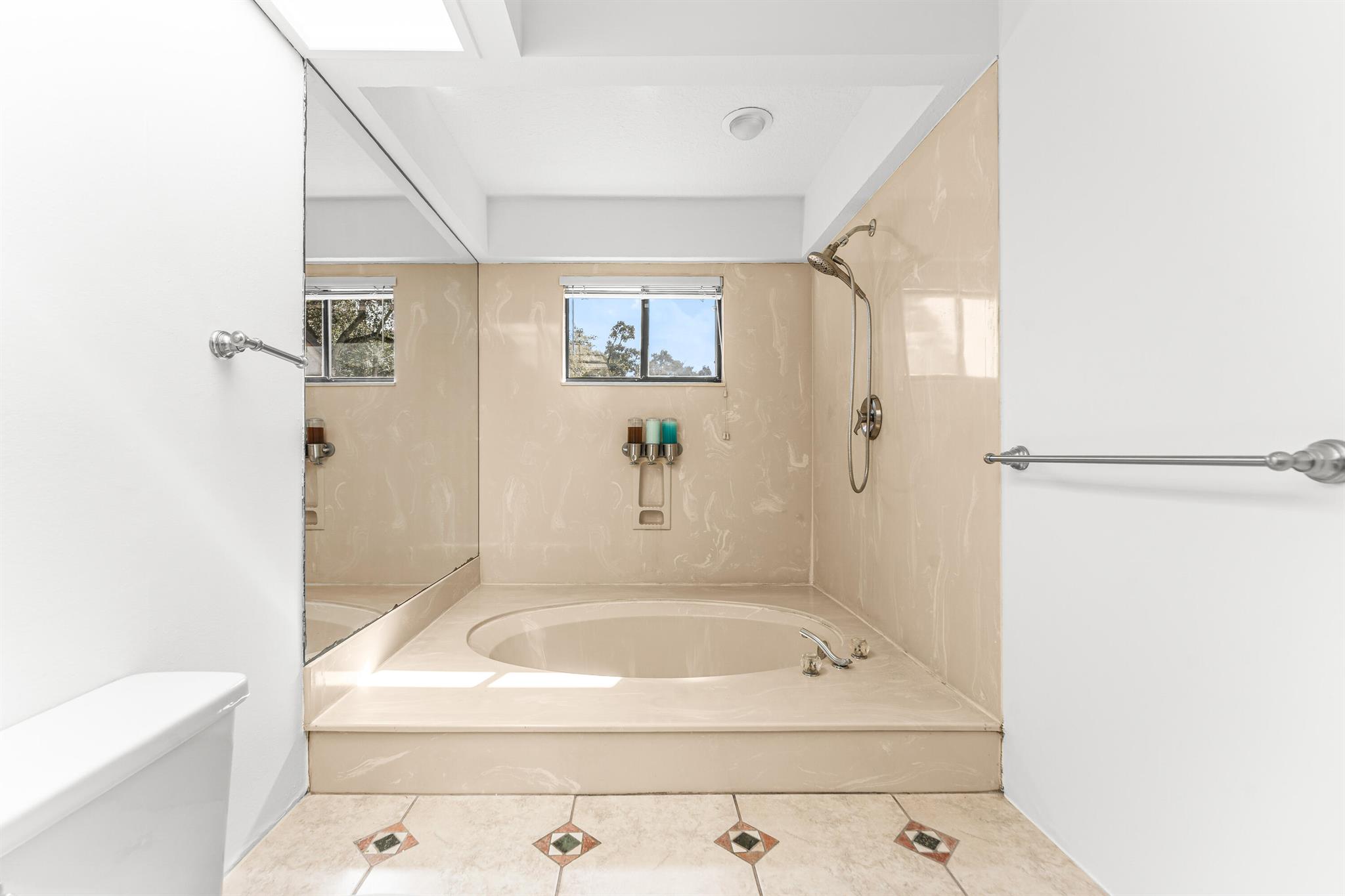 Rainwood East/Town Oaks - Residential