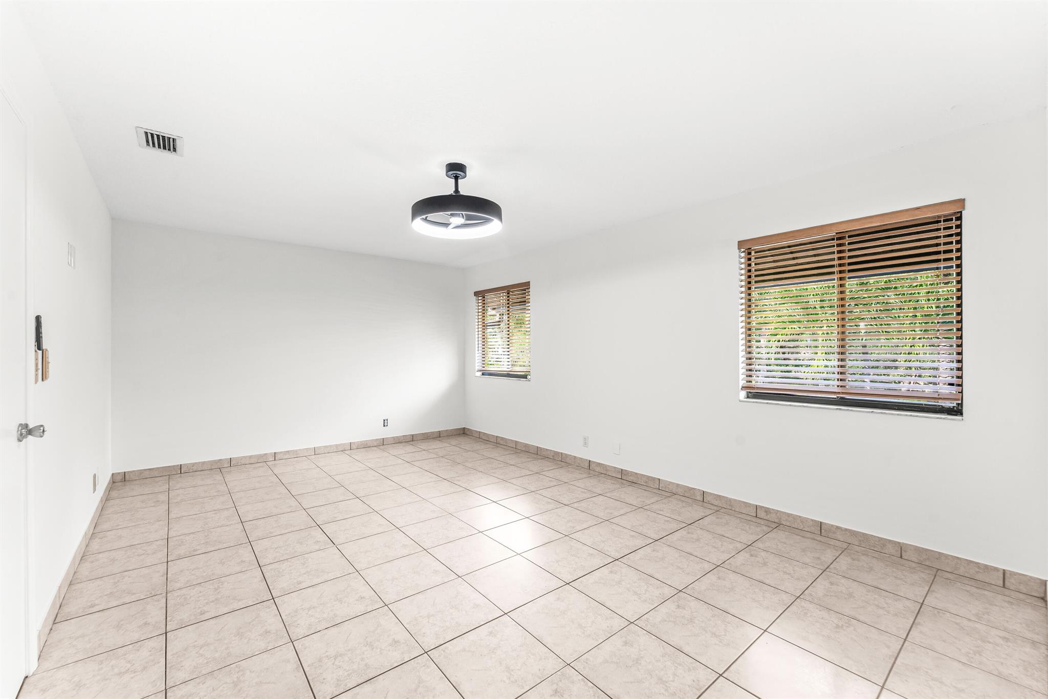 Rainwood East/Town Oaks - Residential