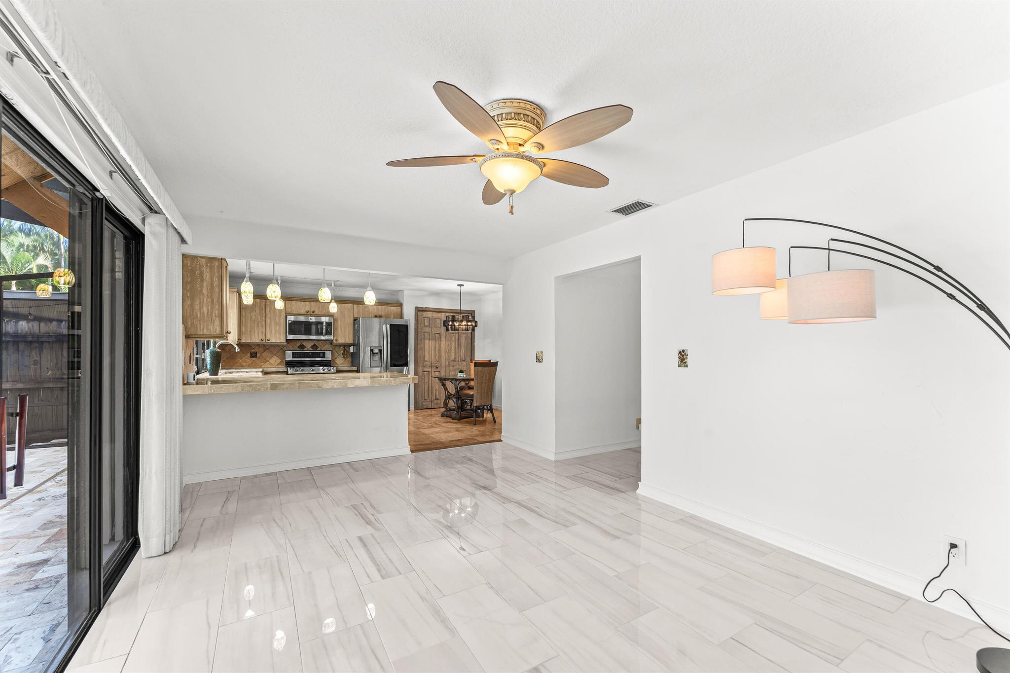 Rainwood East/Town Oaks - Residential