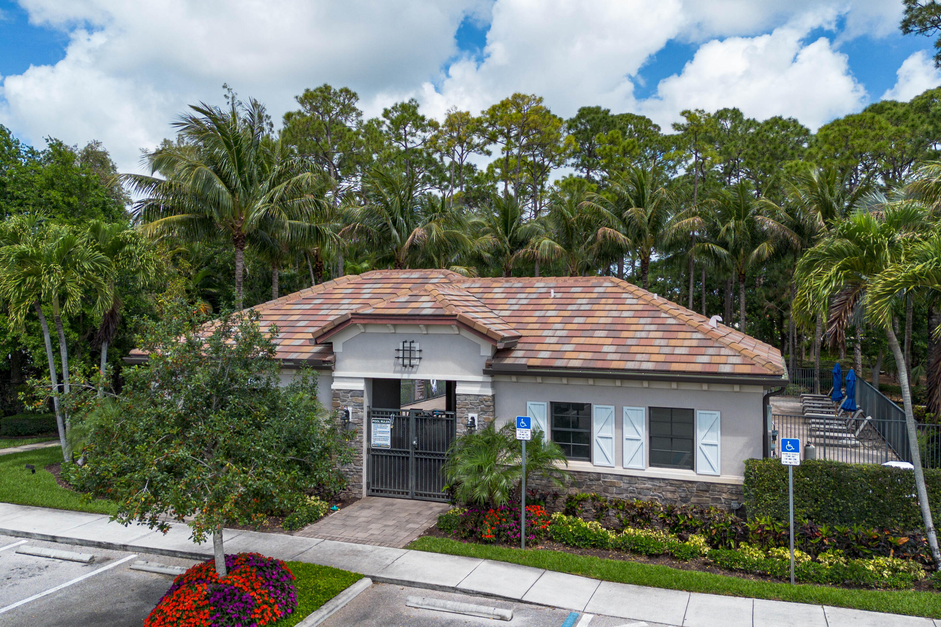 SILVERWOOD ESTATES - Residential