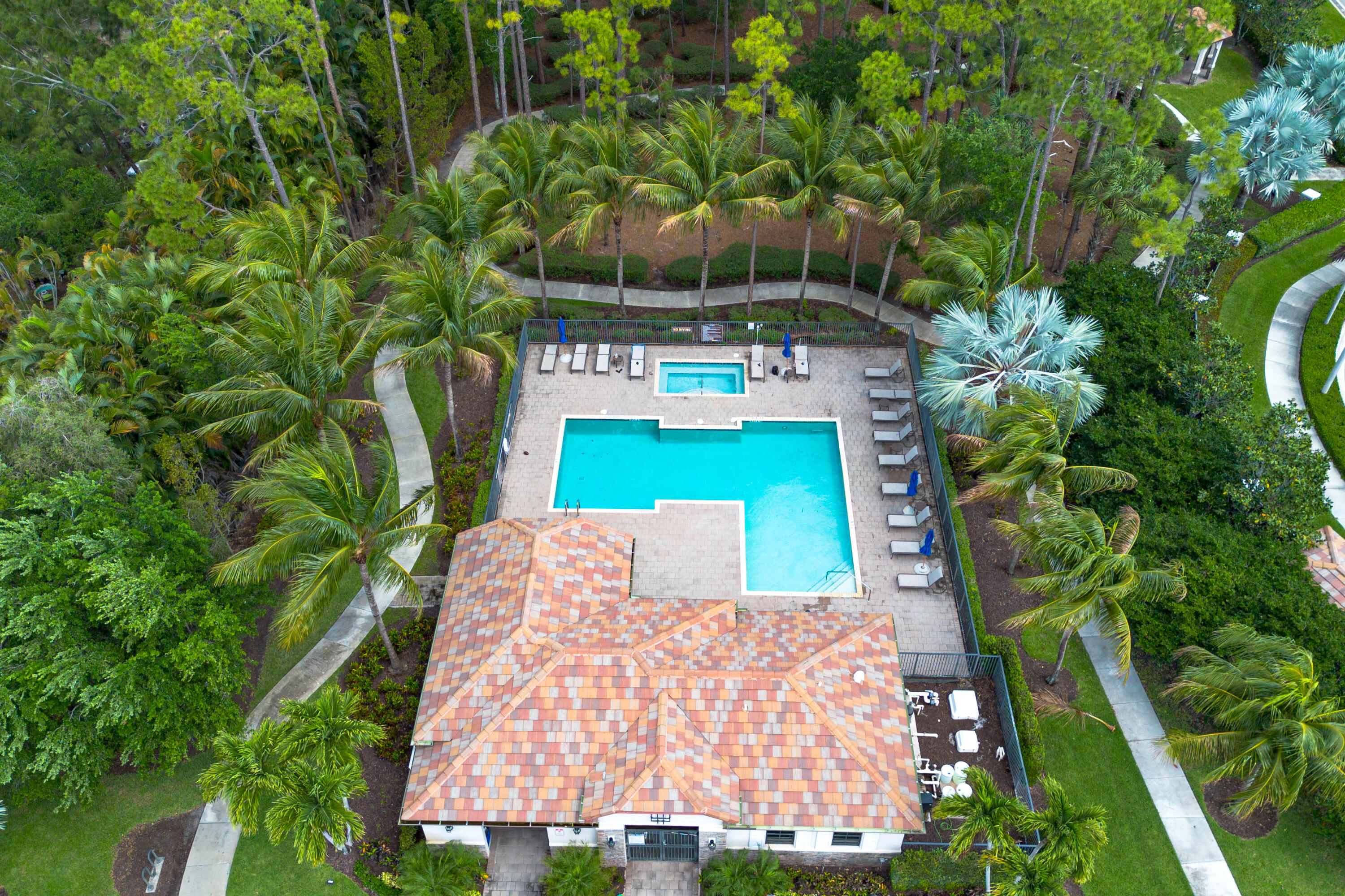 SILVERWOOD ESTATES - Residential