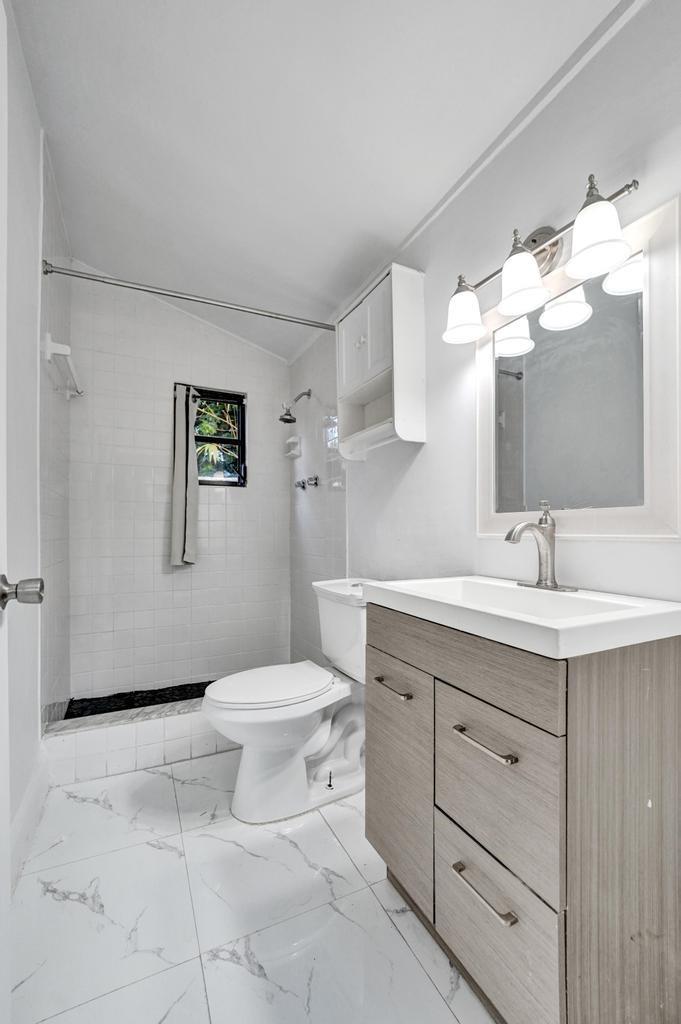 REV PLAT OF PORT OF BLK - Residential