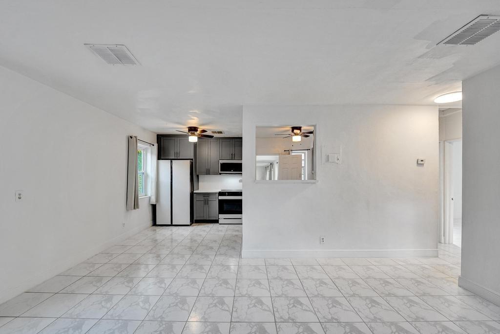 1836 SW 9th Ave