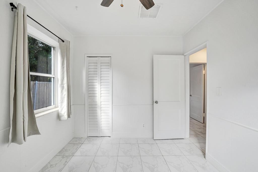 REV PLAT OF PORT OF BLK - Residential