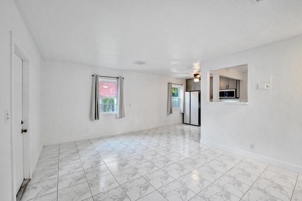 REV PLAT OF PORT OF BLK - Residential