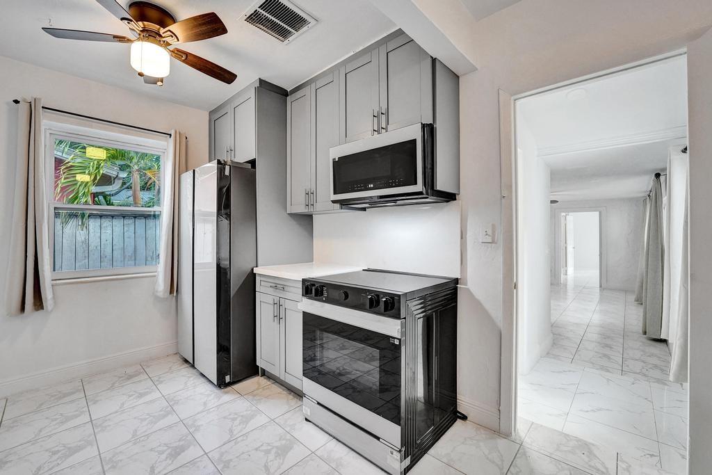 REV PLAT OF PORT OF BLK - Residential