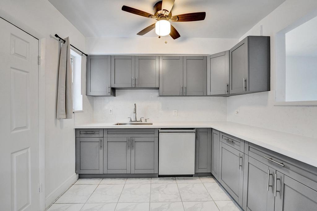 REV PLAT OF PORT OF BLK - Residential