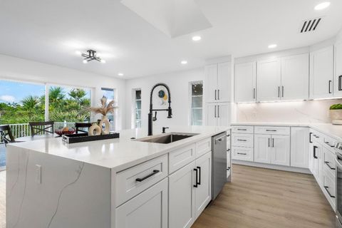 4239 SE Whiticar Way Stuart FL 34997