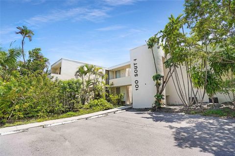 100 SE 21st Street 1-8 Fort Lauderdale FL 3471