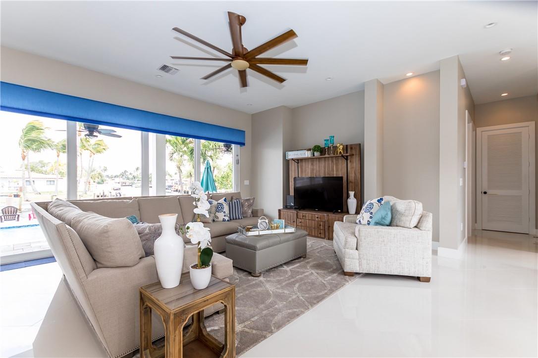 POMPANO ISLES SEC B - Residential