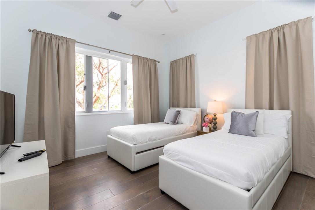 POMPANO ISLES SEC B - Residential