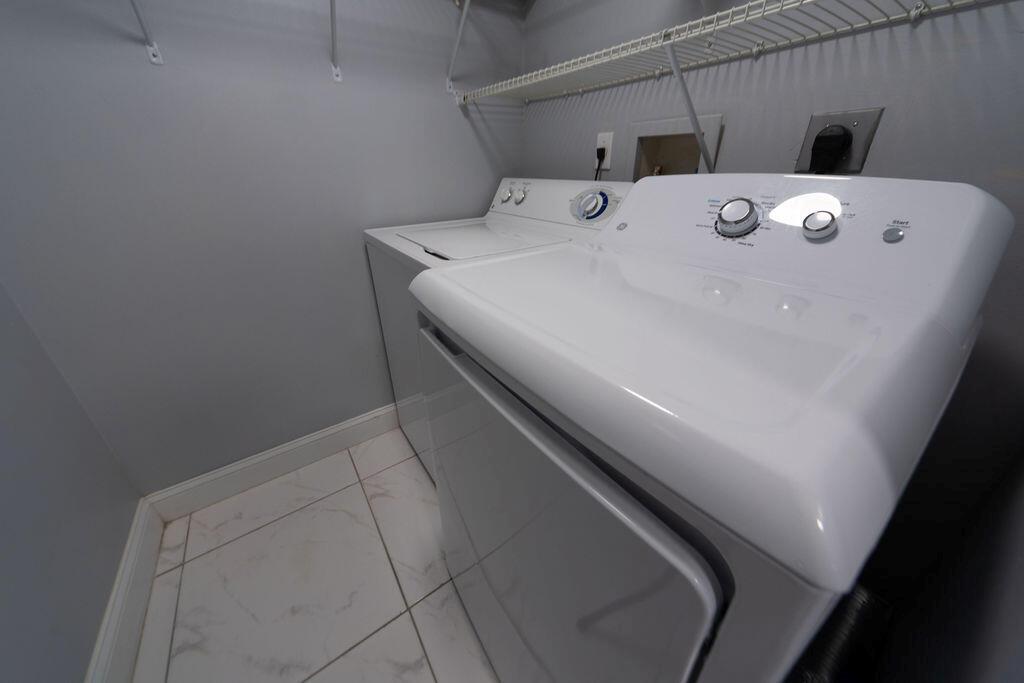 VILLA DEL SOL CONDO - Residential