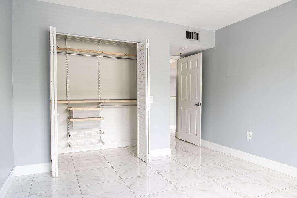 VILLA DEL SOL CONDO - Residential