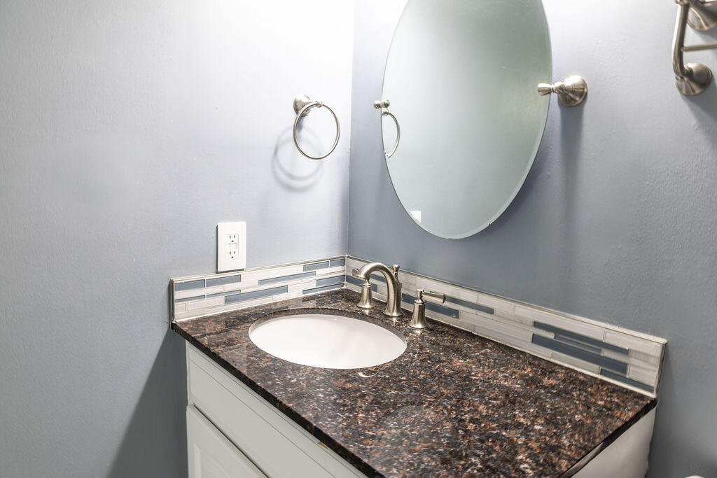 VILLA DEL SOL CONDO - Residential