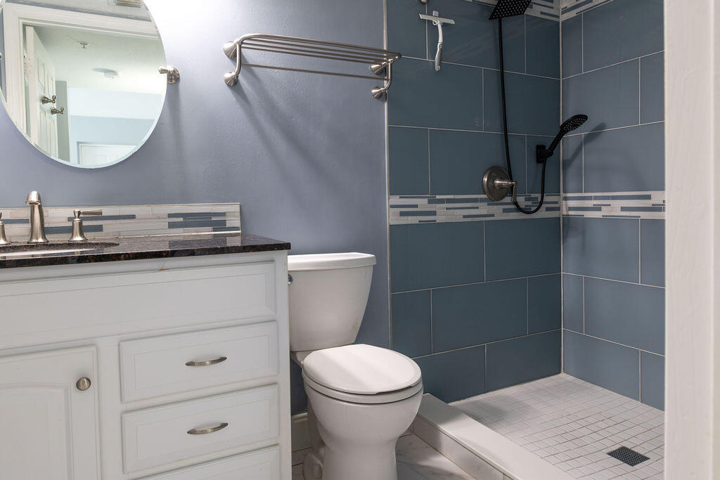 VILLA DEL SOL CONDO - Residential