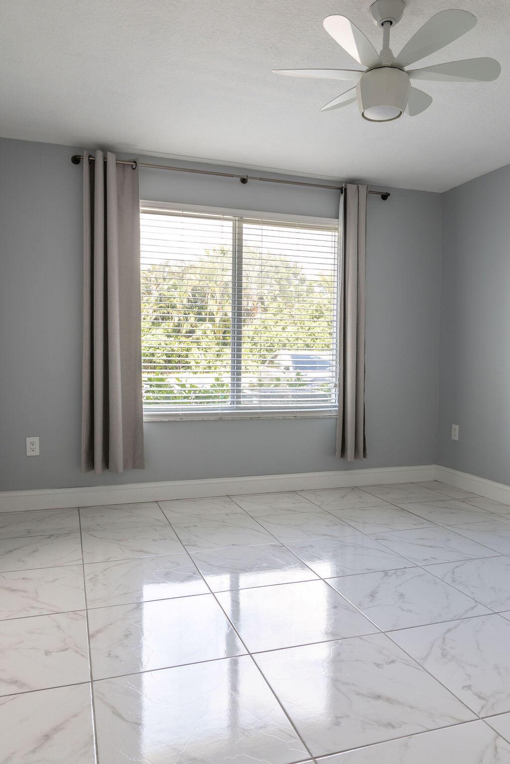 VILLA DEL SOL CONDO - Residential