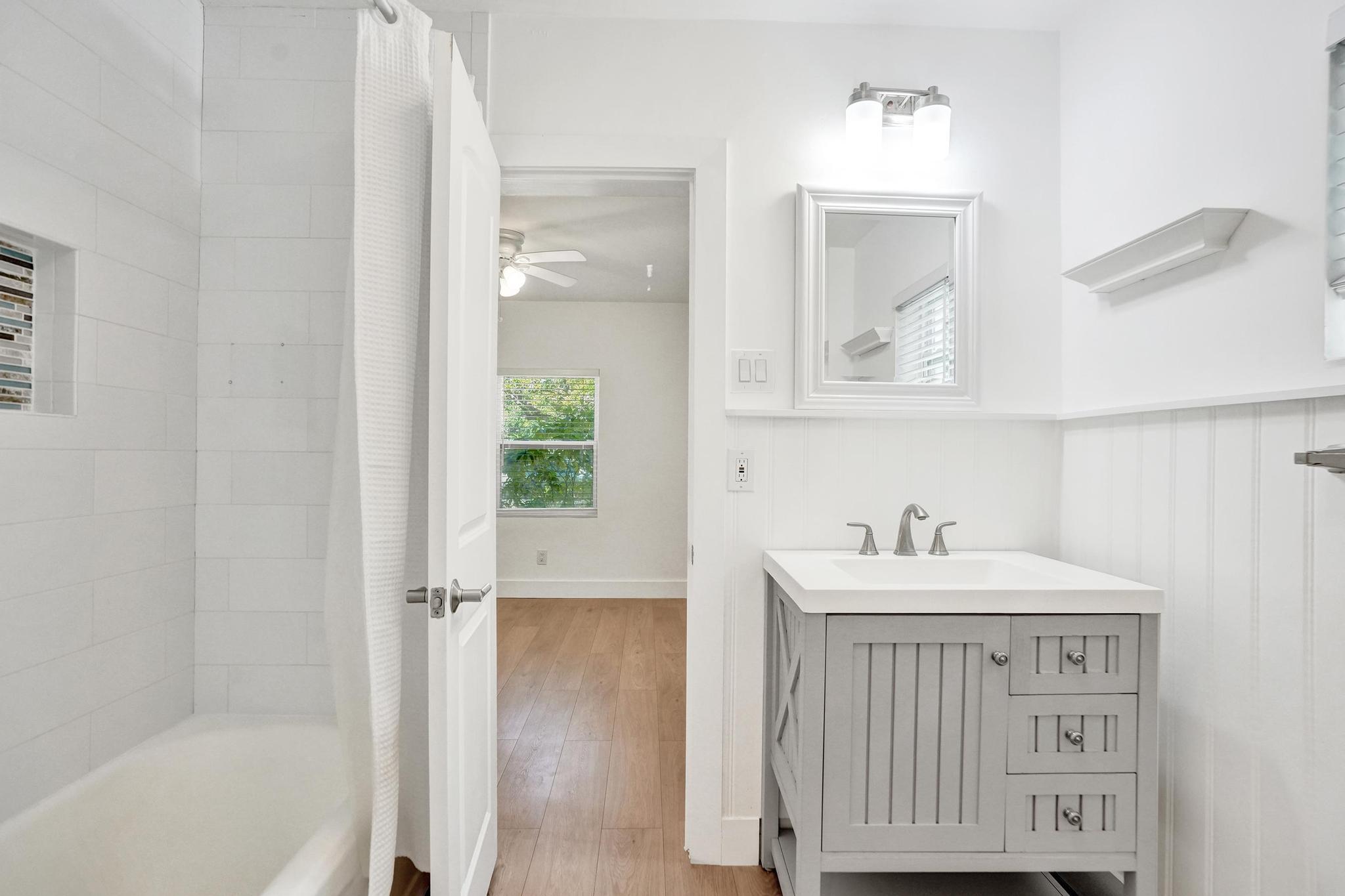 COLEE HAMMOCK - Residential