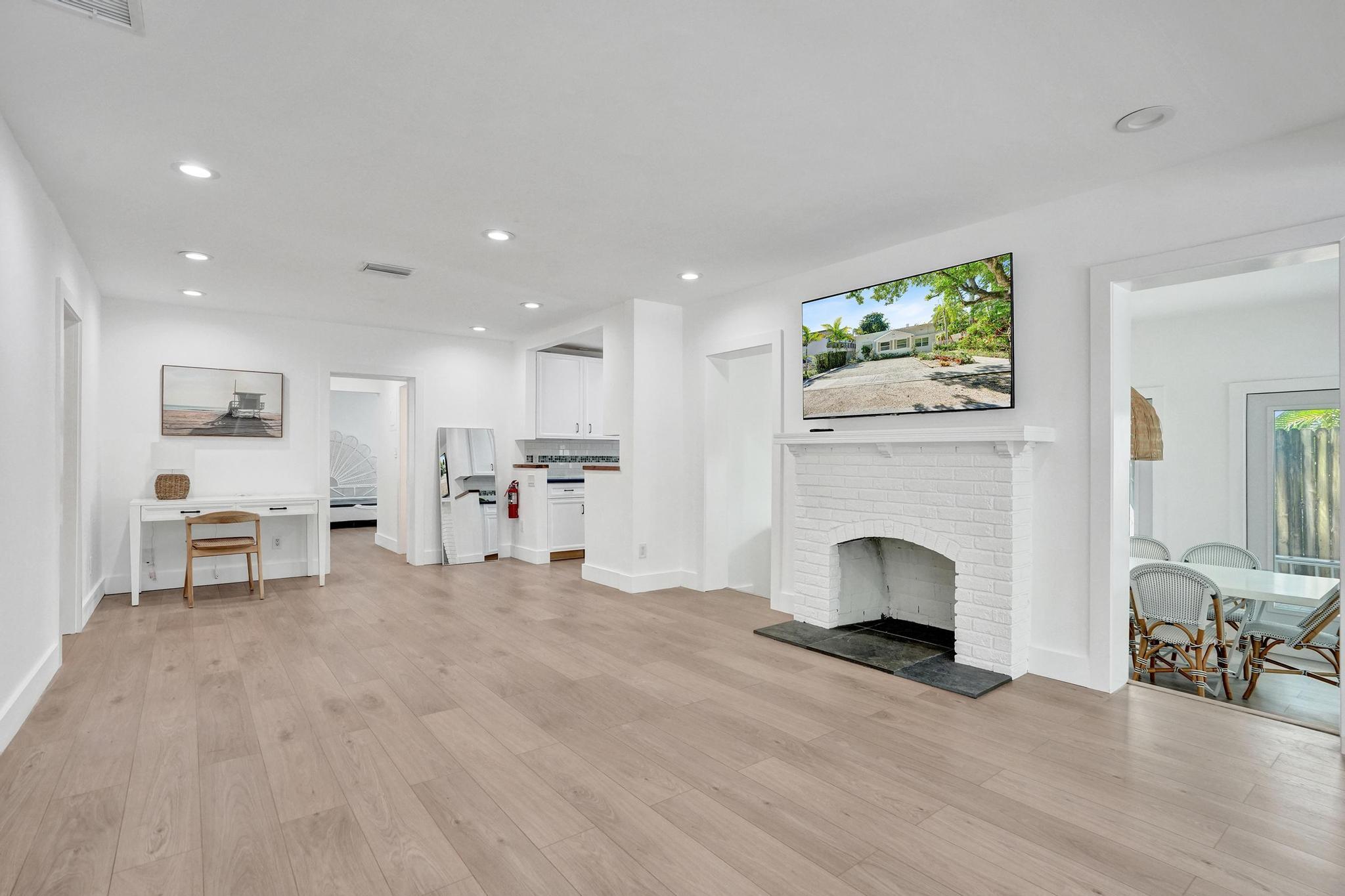 COLEE HAMMOCK - Residential