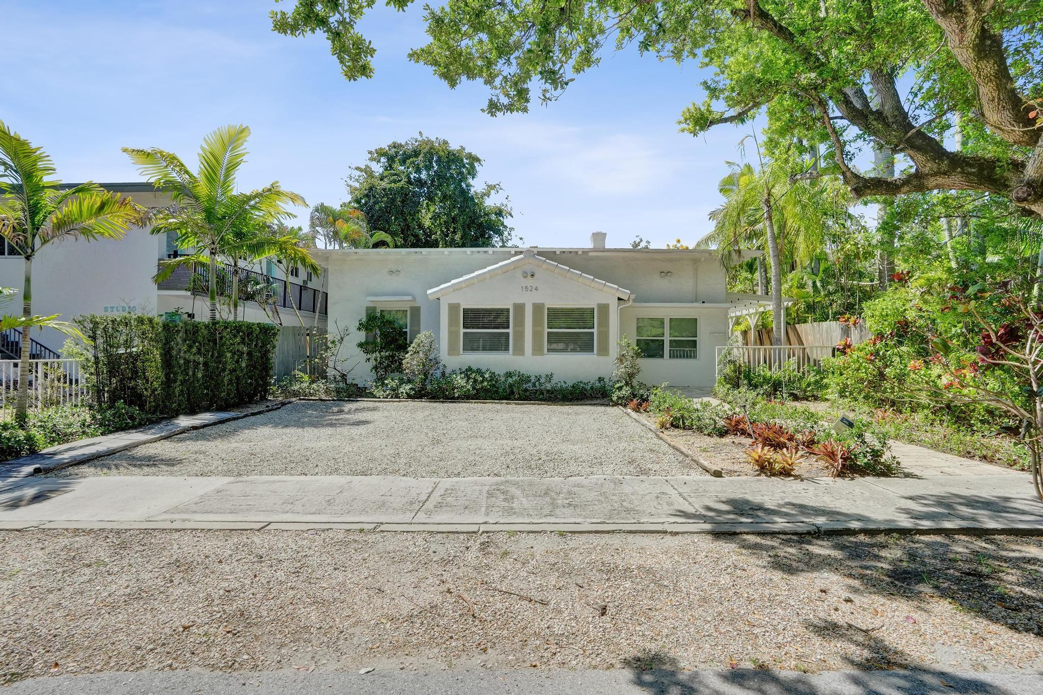 COLEE HAMMOCK - Residential