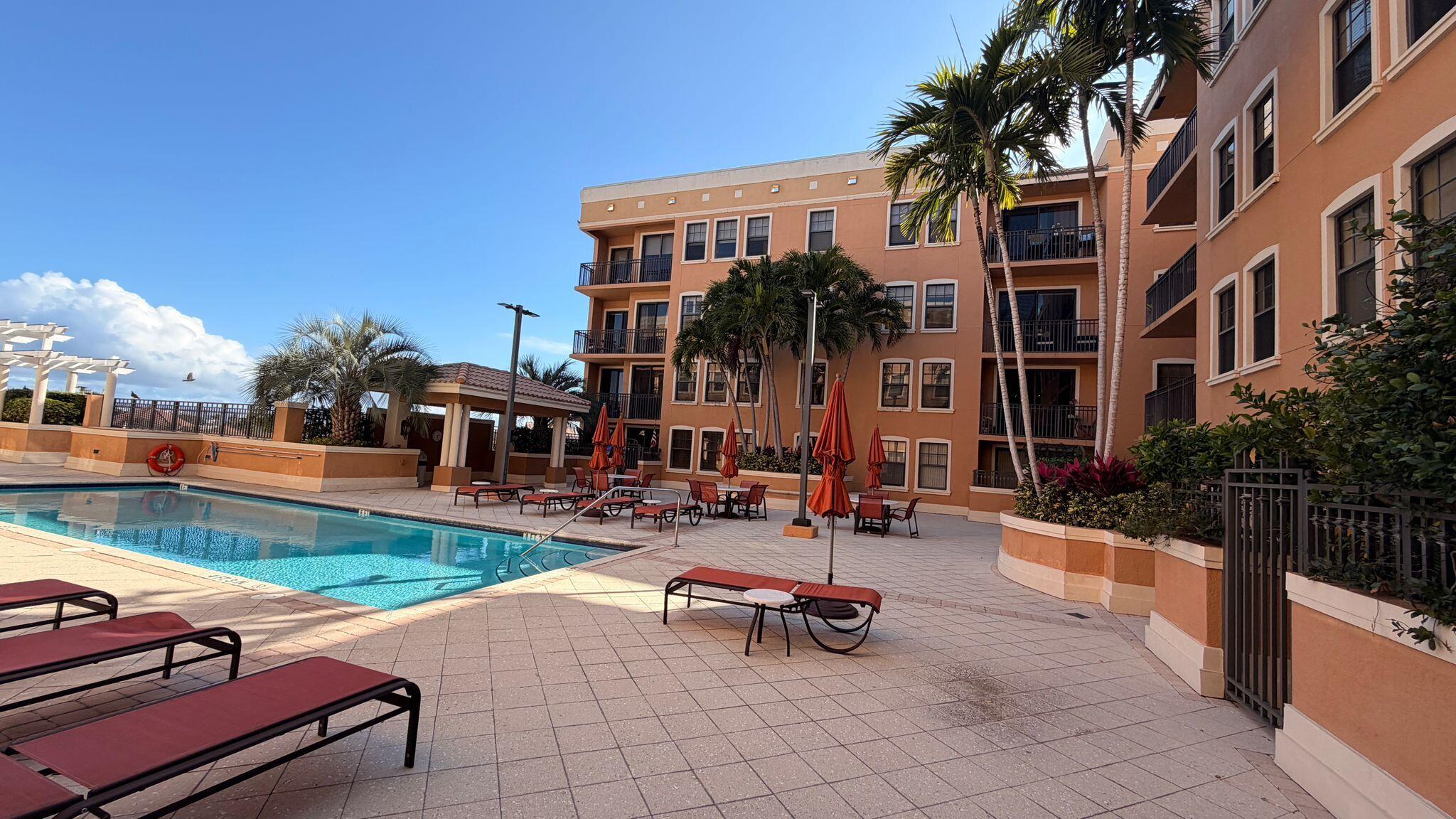 LUCERNE CONDO - Residential