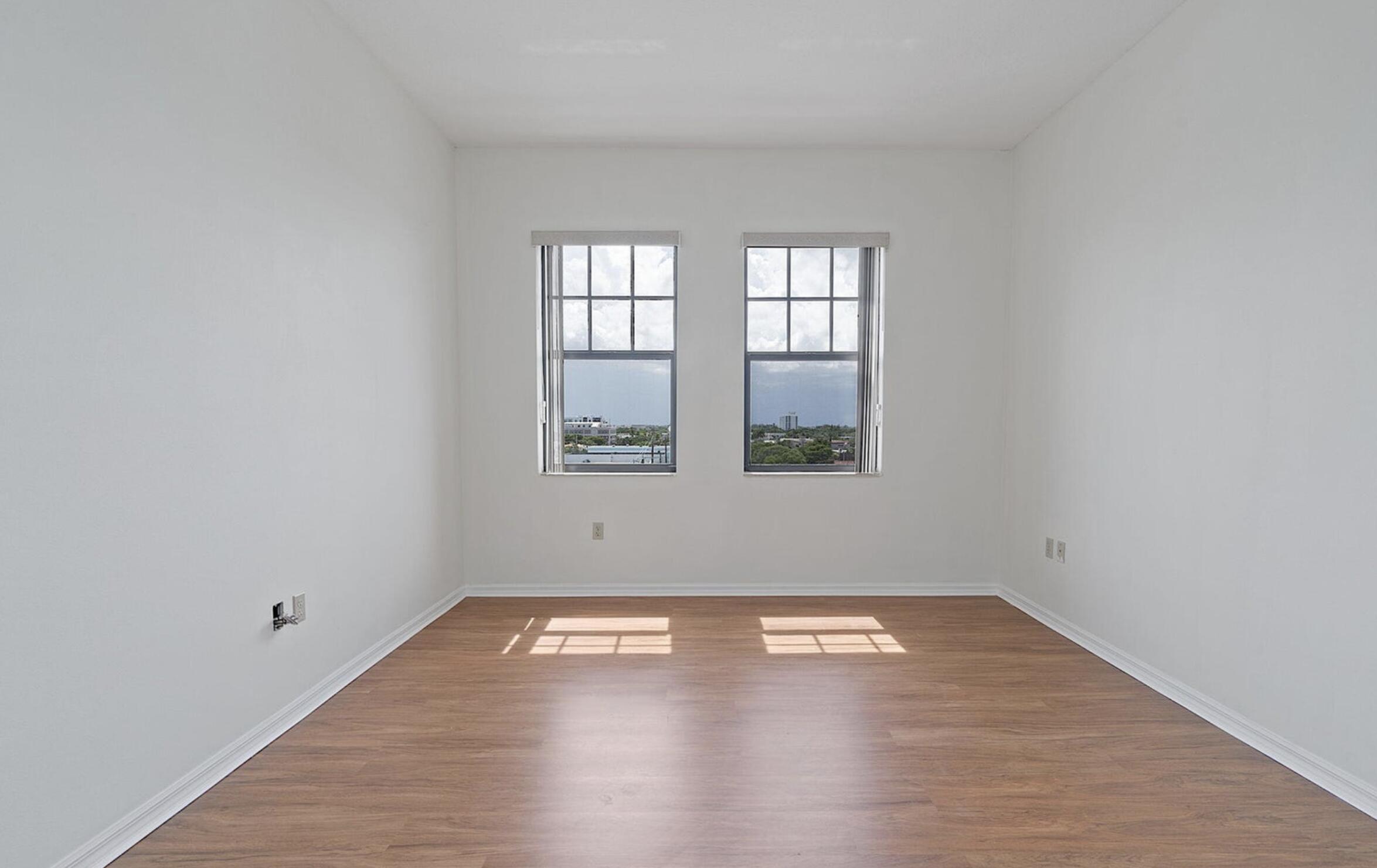 LUCERNE CONDO - Residential