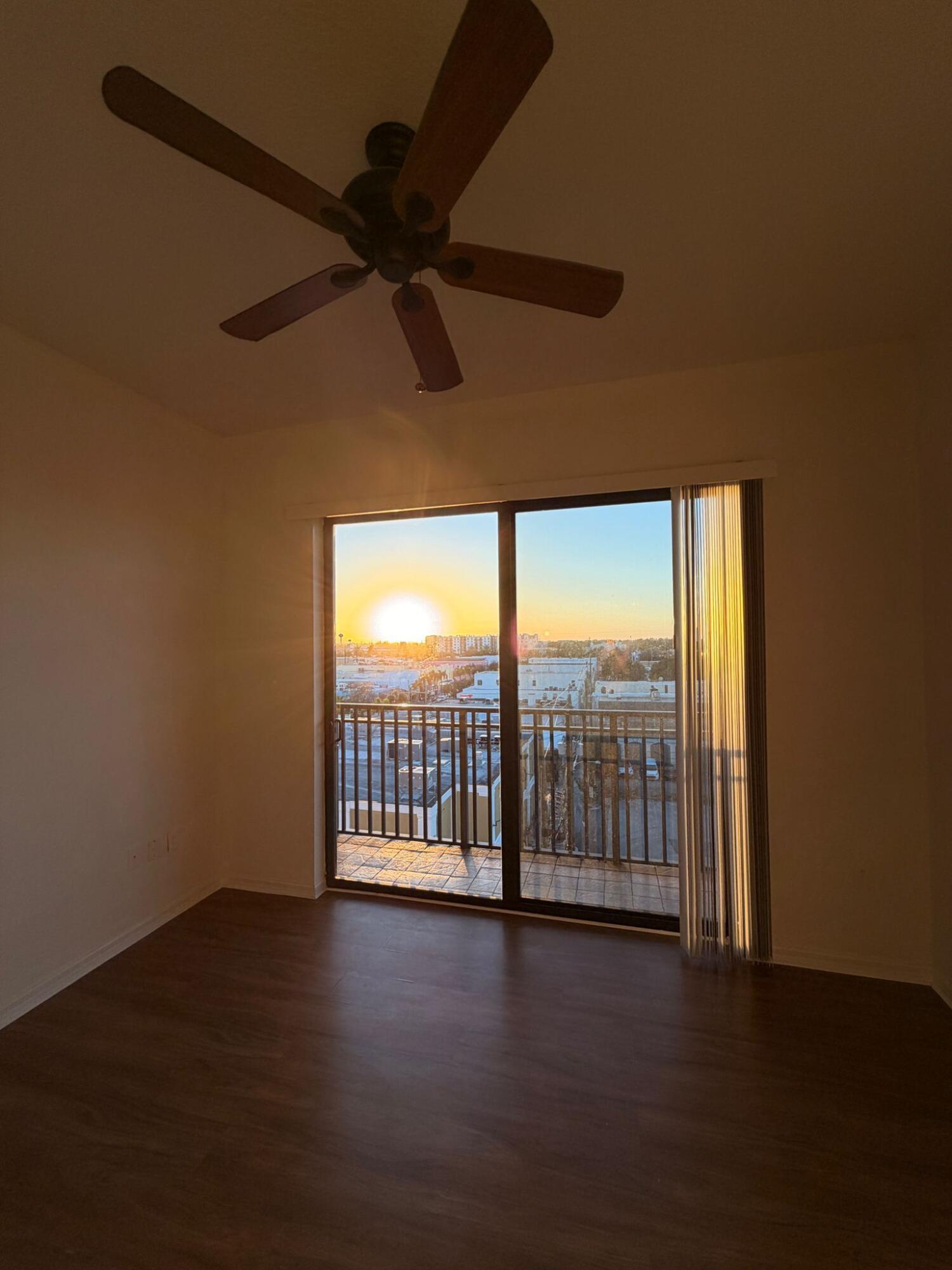 LUCERNE CONDO - Residential