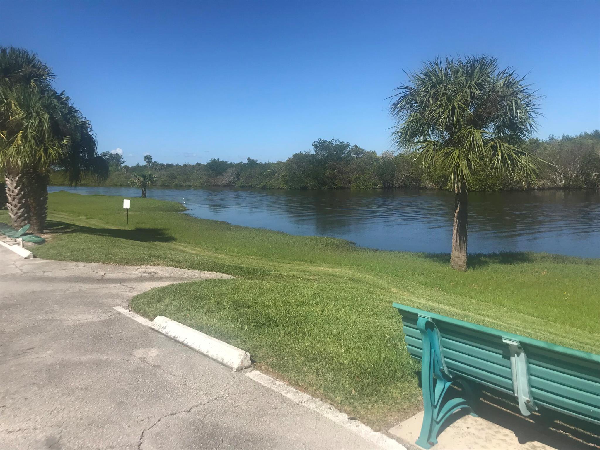 VISTA HARBOR CONDO BLDGS - Residential Lease