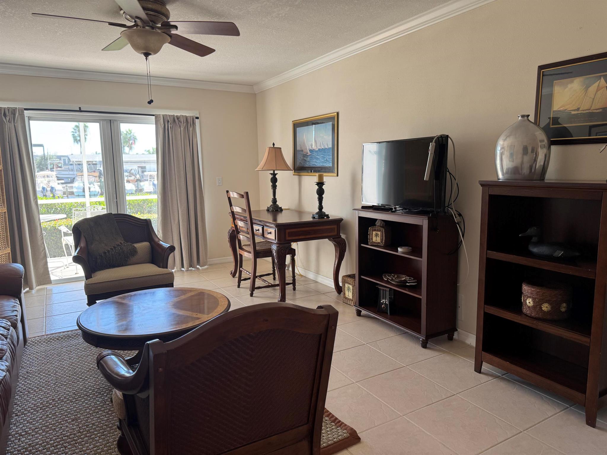 VISTA HARBOR CONDO BLDGS - Residential Lease