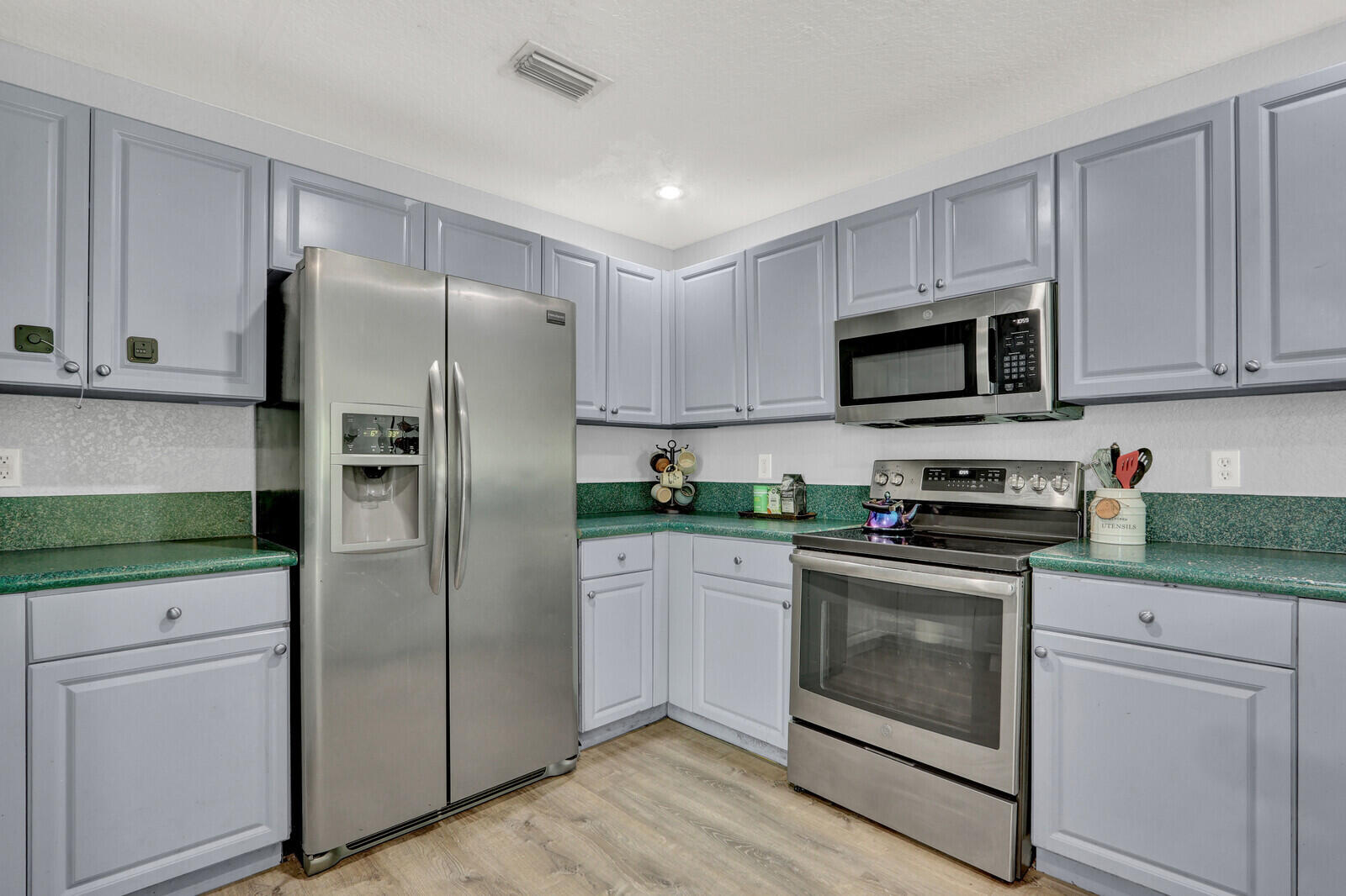 LIBERTY BAY - Residential
