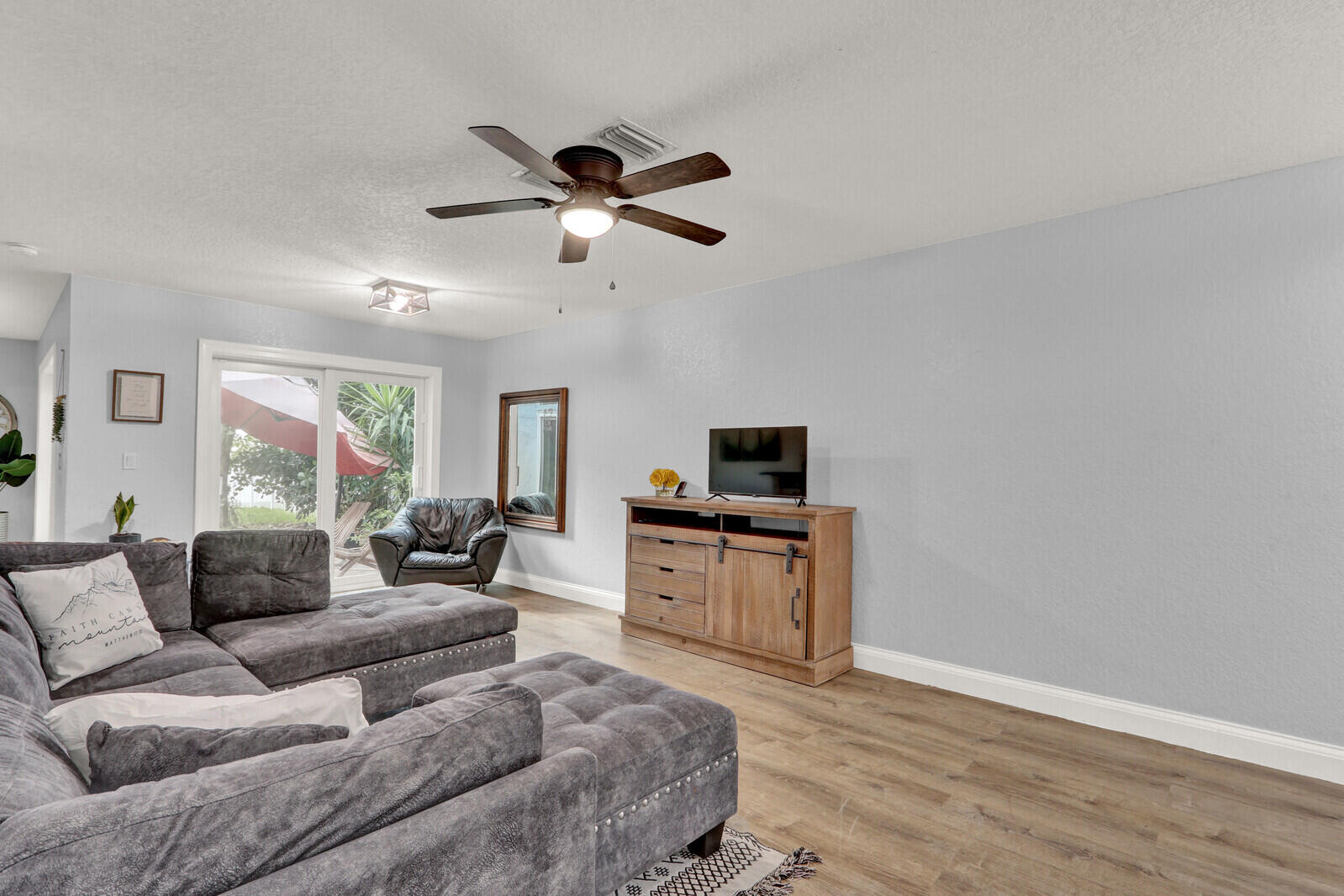 3300 Commodore Court