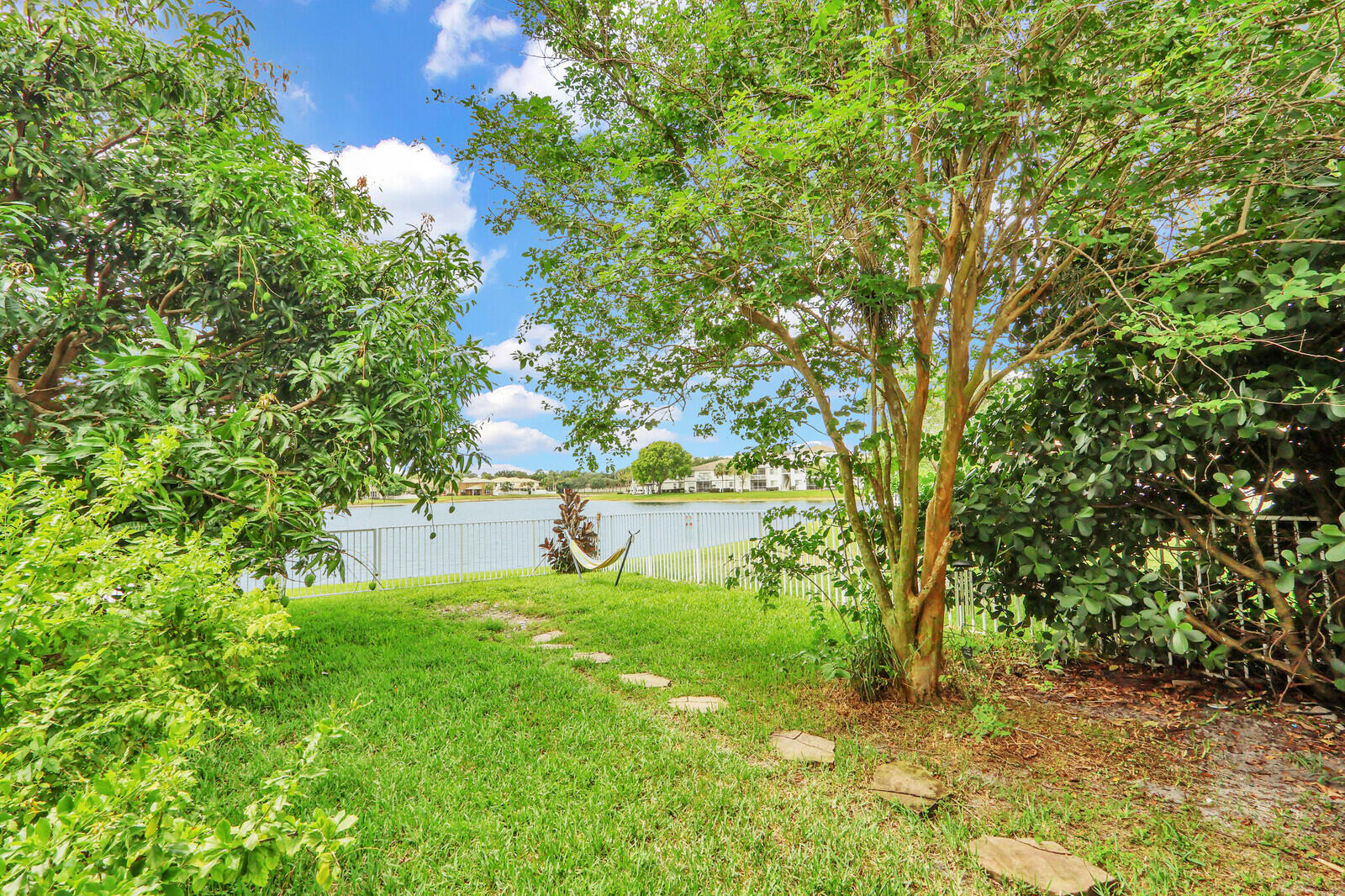 LIBERTY BAY - Residential