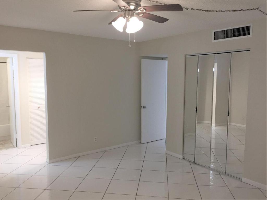 Boca Teeca Condoo 3 - Residential Lease