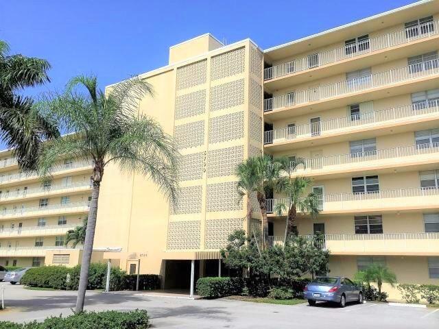 Boca Teeca Condoo 3 - Residential Lease